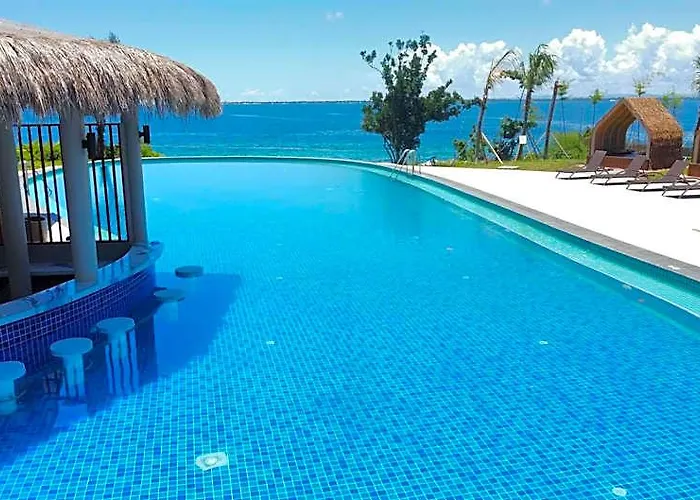 Hotell 8 Newtown Boulevard By Flow 8 Suites Lapu-Lapu City