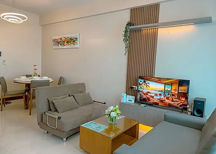 Hotell 8 Newtown Boulevard By Flow 8 Suites 2*