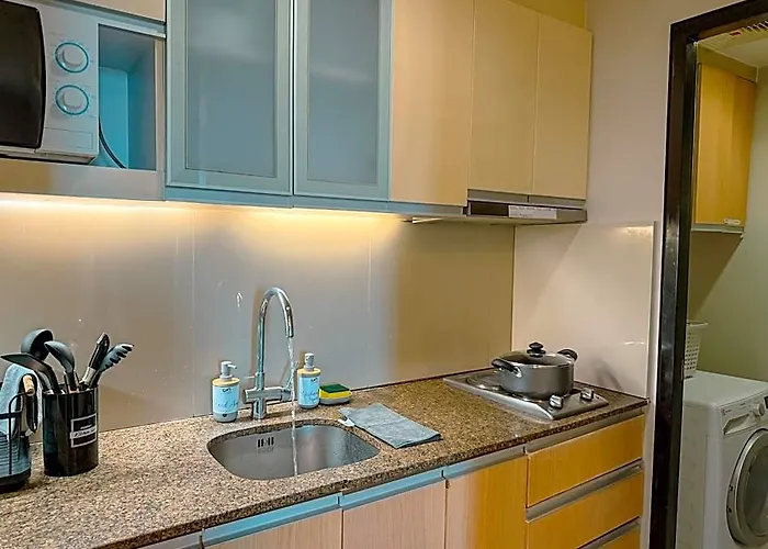 8 Newtown Boulevard By Flow 8 Suites Hotell 2*