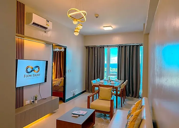 Hotell 8 Newtown Boulevard By Flow 8 Suites Lapu-Lapu City