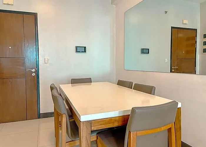 8 Newtown Boulevard By Flow 8 Suites Hotell